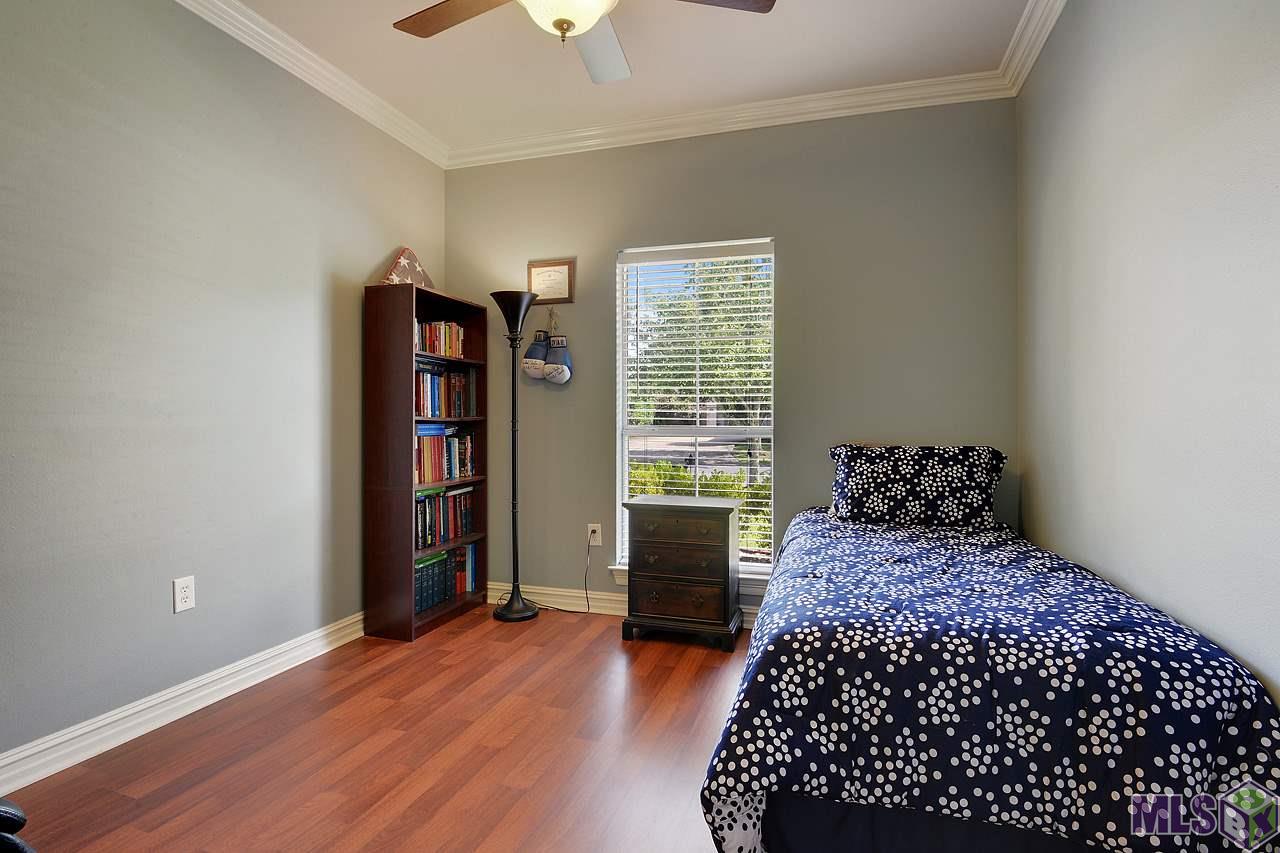 10417 Springcrest Drive Baton Rouge, LA 70810 - Photo 2 of 10