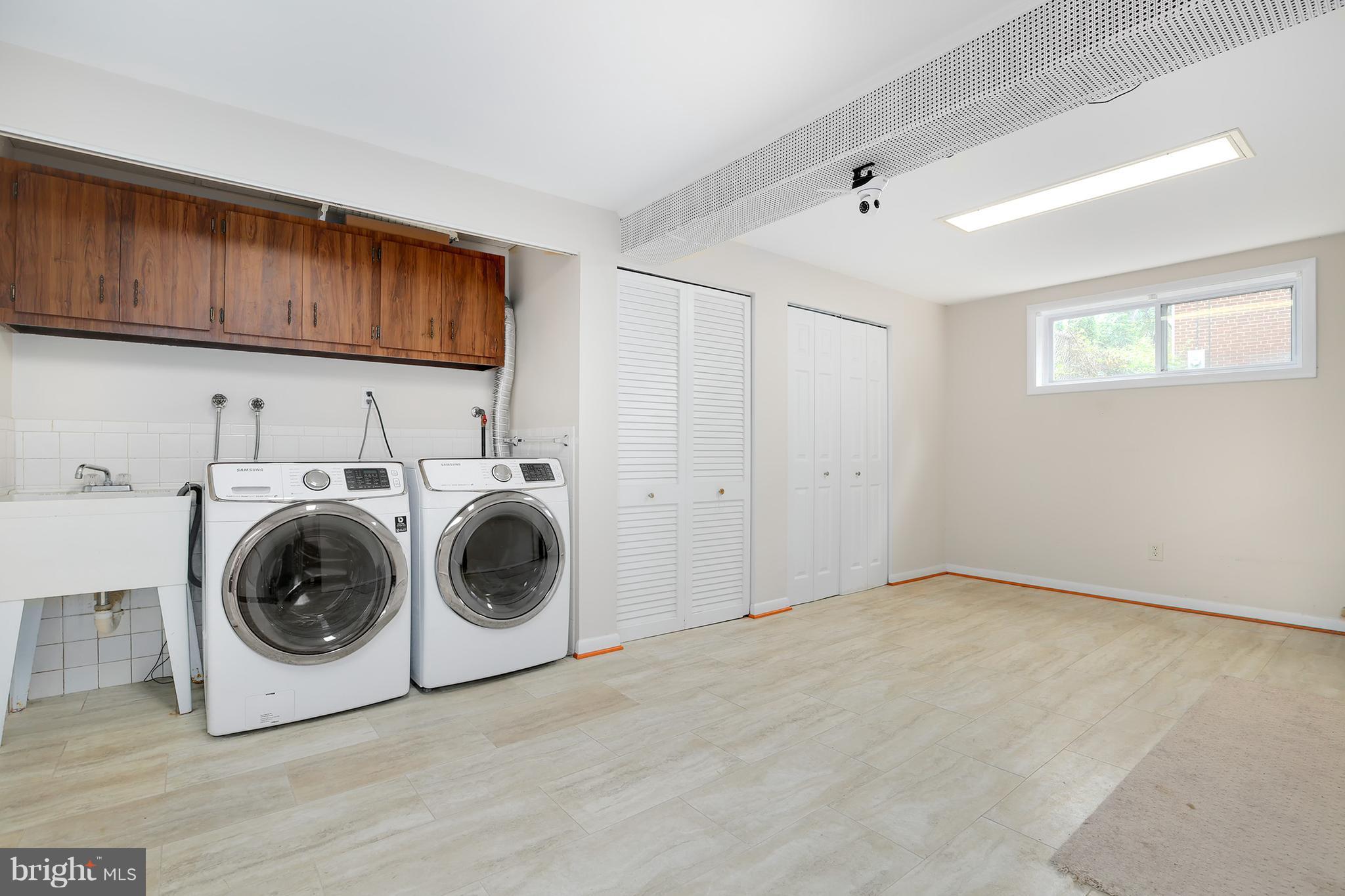 2207 Ellis Street Silver Spring, MD 20910 - Photo 20 of 27 Interior (General)