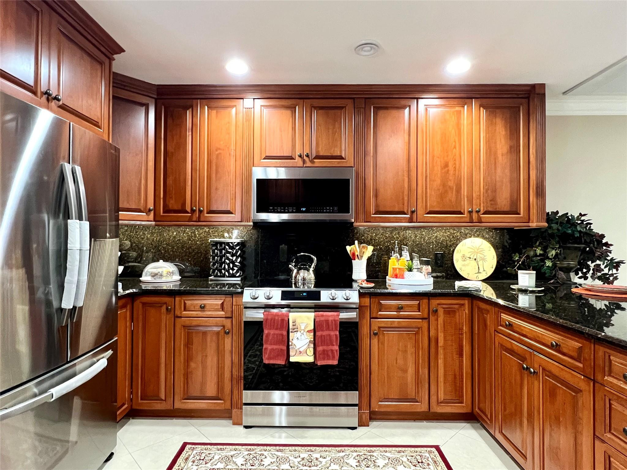 23246 Southwest 61st Avenue Boca Raton, FL 33428 - Photo 8 of 69 Photo 8