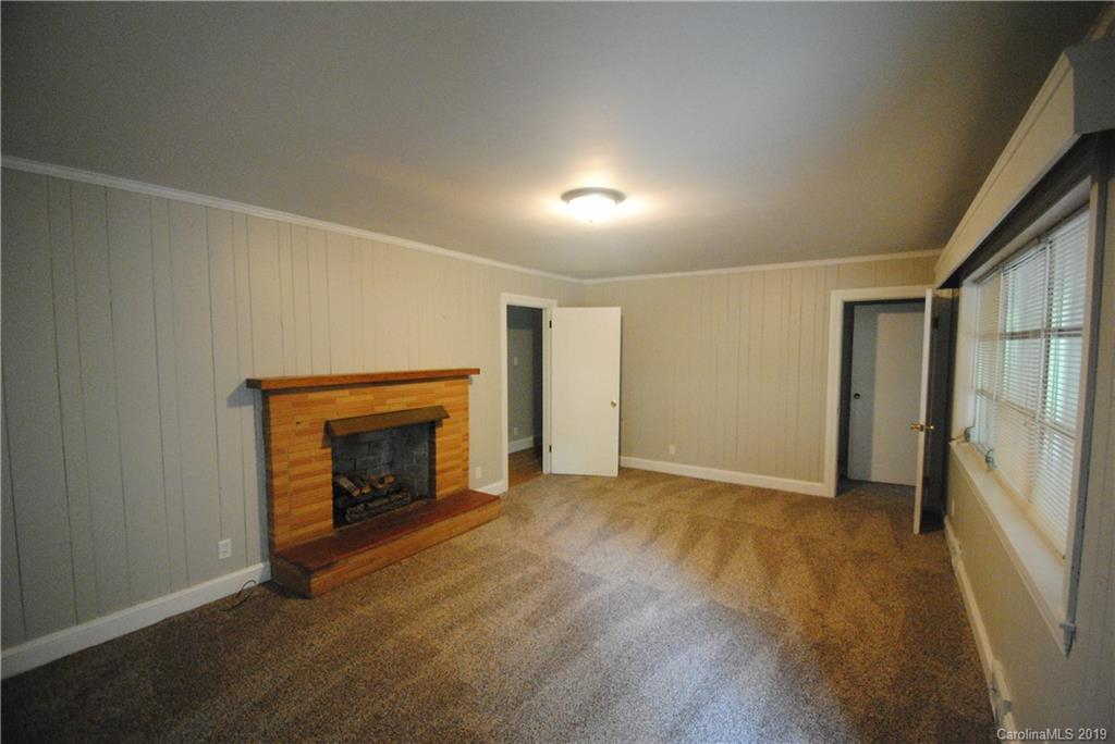 210 Valley Stream Road Statesville, NC 28677 - Photo 11 of 23 Gallery Image 11