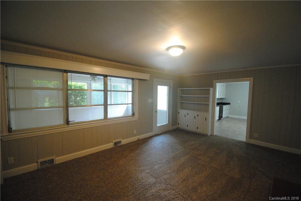 210 Valley Stream Road Statesville, NC 28677 - Photo 10 of 23 Gallery Image 10