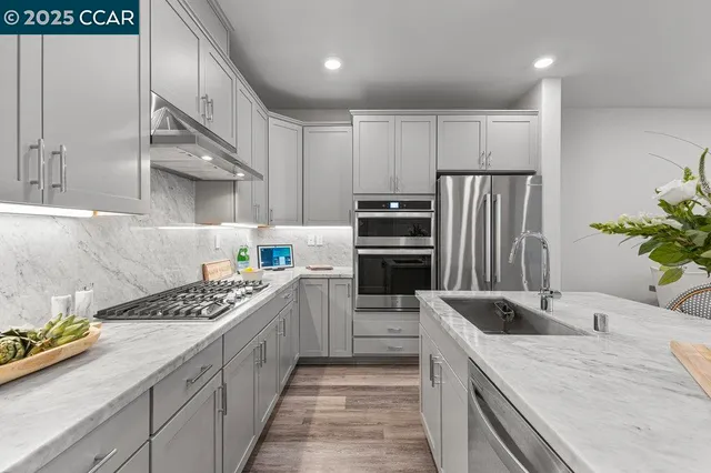 $1,385,000 | 117 Wallace Circle, Moraga, CA 94556