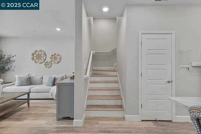 $1,385,000 | 117 Wallace Circle, Moraga, CA 94556