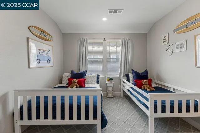 $1,385,000 | 117 Wallace Circle, Moraga, CA 94556