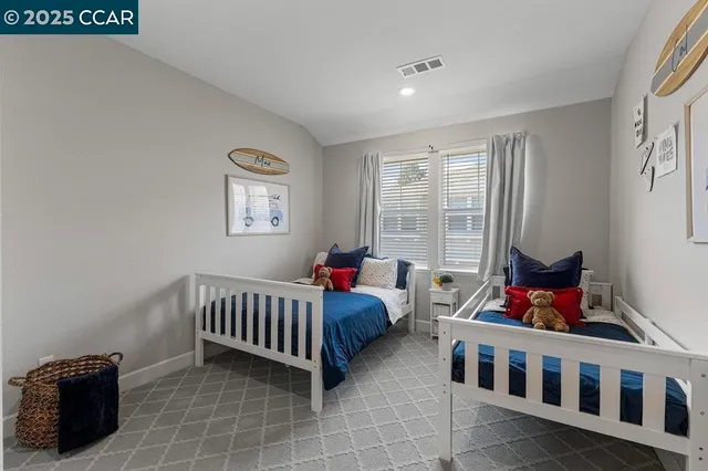 $1,385,000 | 117 Wallace Circle, Moraga, CA 94556