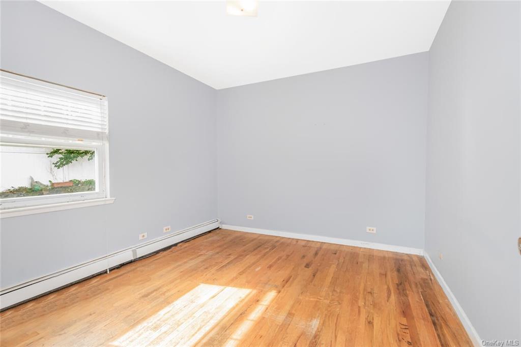 66 Devoe Avenue Yonkers, NY 10705 - Photo 11 of 34