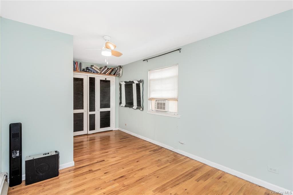 66 Devoe Avenue Yonkers, NY 10705 - Photo 26 of 34