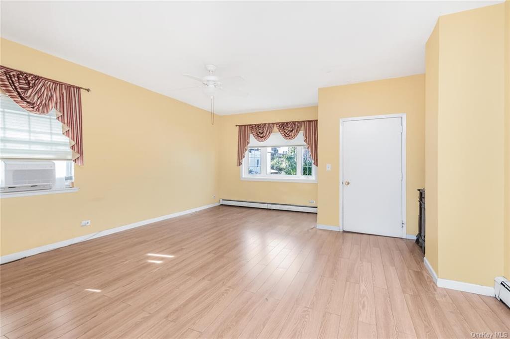 66 Devoe Avenue Yonkers, NY 10705 - Photo 7 of 34