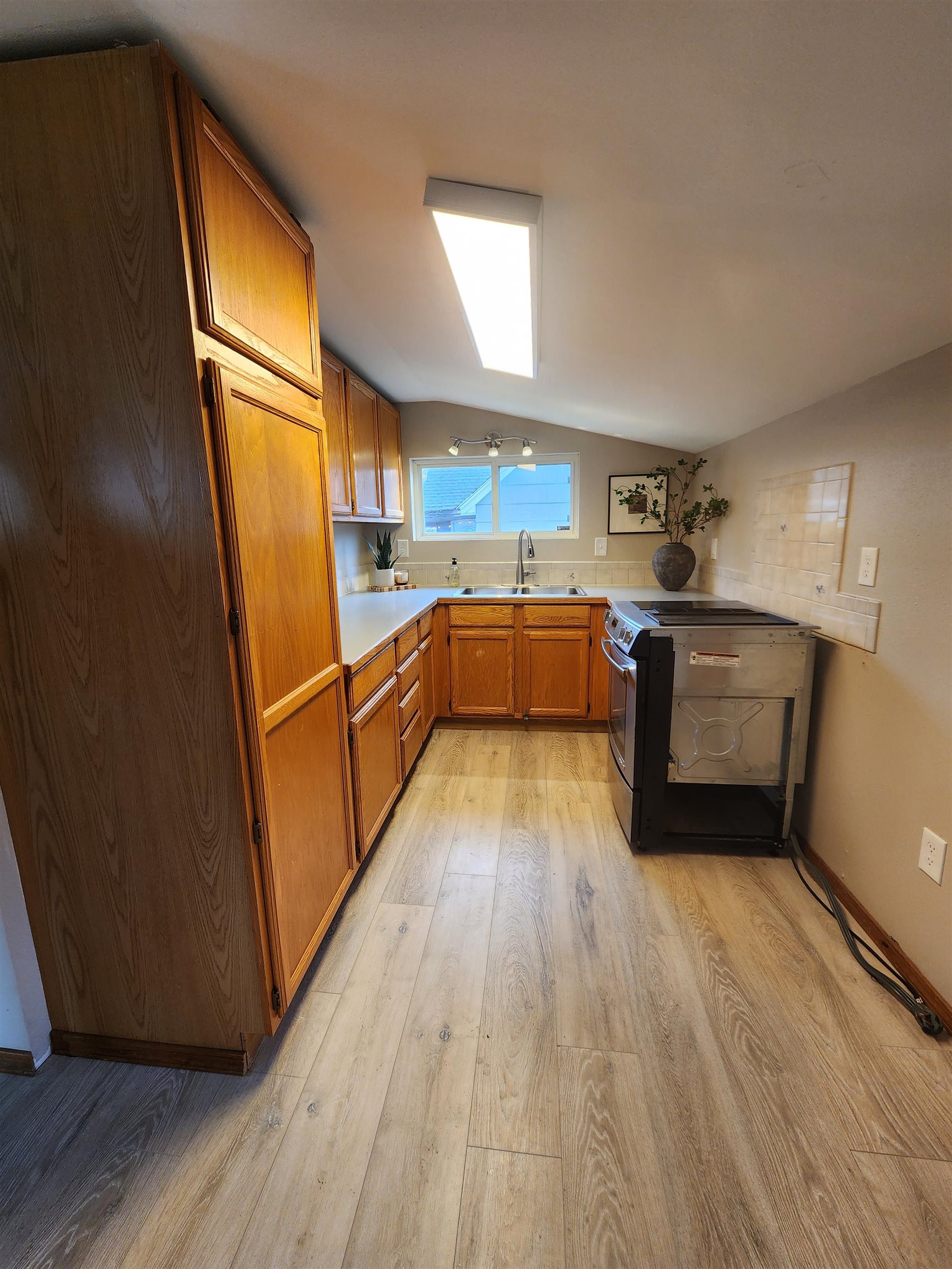 520 South Ferrall Street Spokane, WA 99202 - Photo 14 of 21