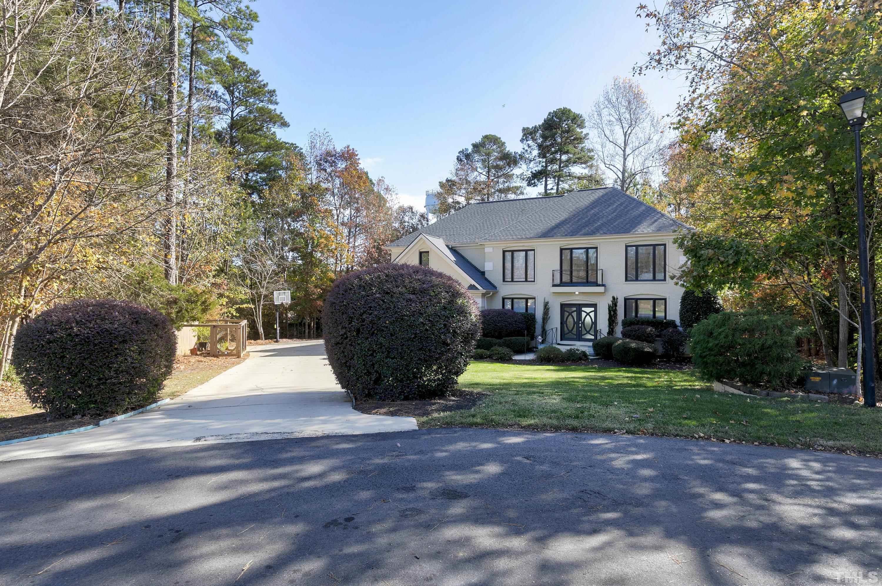 5616 Greenevers Drive Raleigh, NC 27613 - Photo 3 of 58 Gallery Image 3