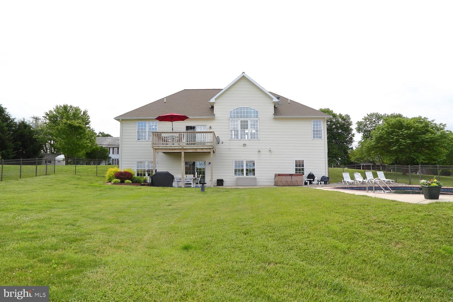 505 Milton Grove Road Manheim, PA 17545 - Photo 3 of 43