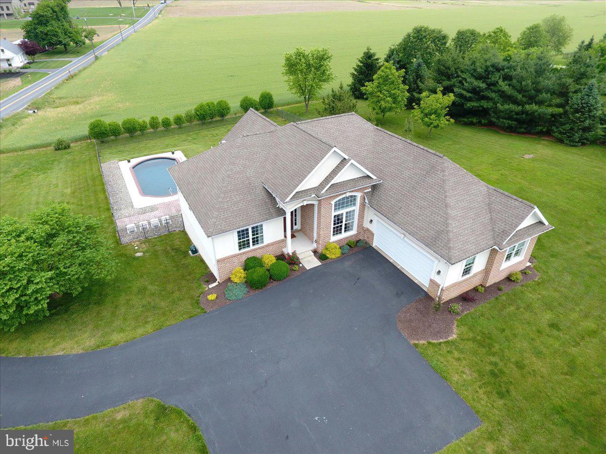 505 Milton Grove Road Manheim, PA 17545 - Photo 4 of 43