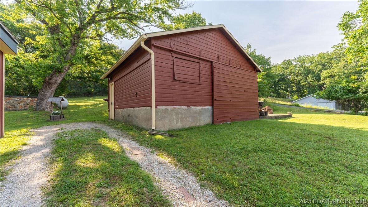 87 Outback Loop Linn Creek, MO 65052 - Photo 3 of 33