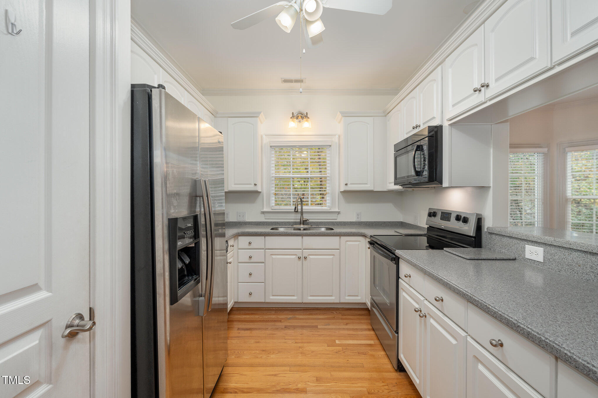 7530 Lead Mine Road, Unit 102 Raleigh, NC 27615 - Photo 9 of 18 008_ndp3285-edit_203