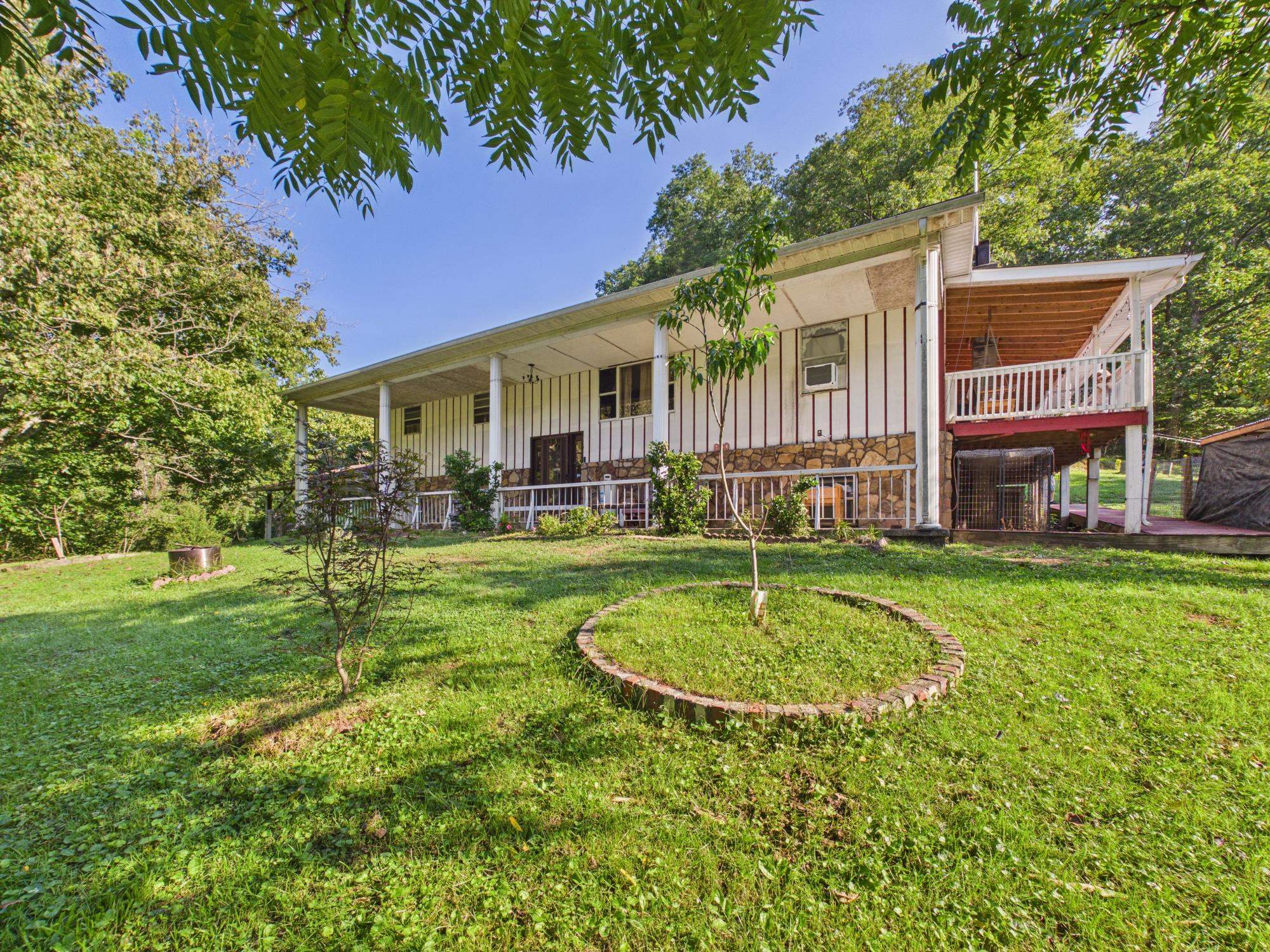 237 Cherry Branch Road Wayne, WV 25570 - Photo 1 of 31 Gallery Image 1