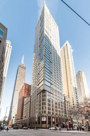 $3,600 | 57 East Delaware Place, Unit 3204, Chicago, IL 60611