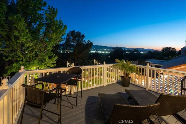 $1,199,900 | 23224 Sherwood Place, Valencia, CA 91354