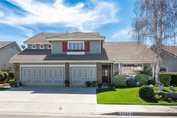 $1,199,900 | 23224 Sherwood Place, Valencia, CA 91354