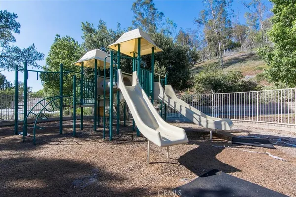 $1,250,000 | 23224 Sherwood Place, Valencia, CA 91354