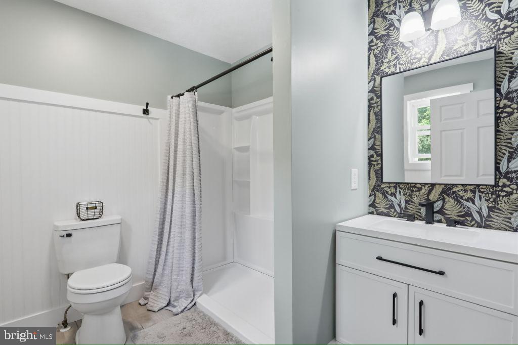 1511 Boliver Road Fort Valley, VA 22652 - Photo 21 of 65