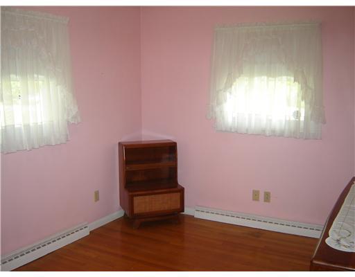 3850 Morefield Road Hermitage, PA 16148 - Photo 10 of 11 Bedroom.
