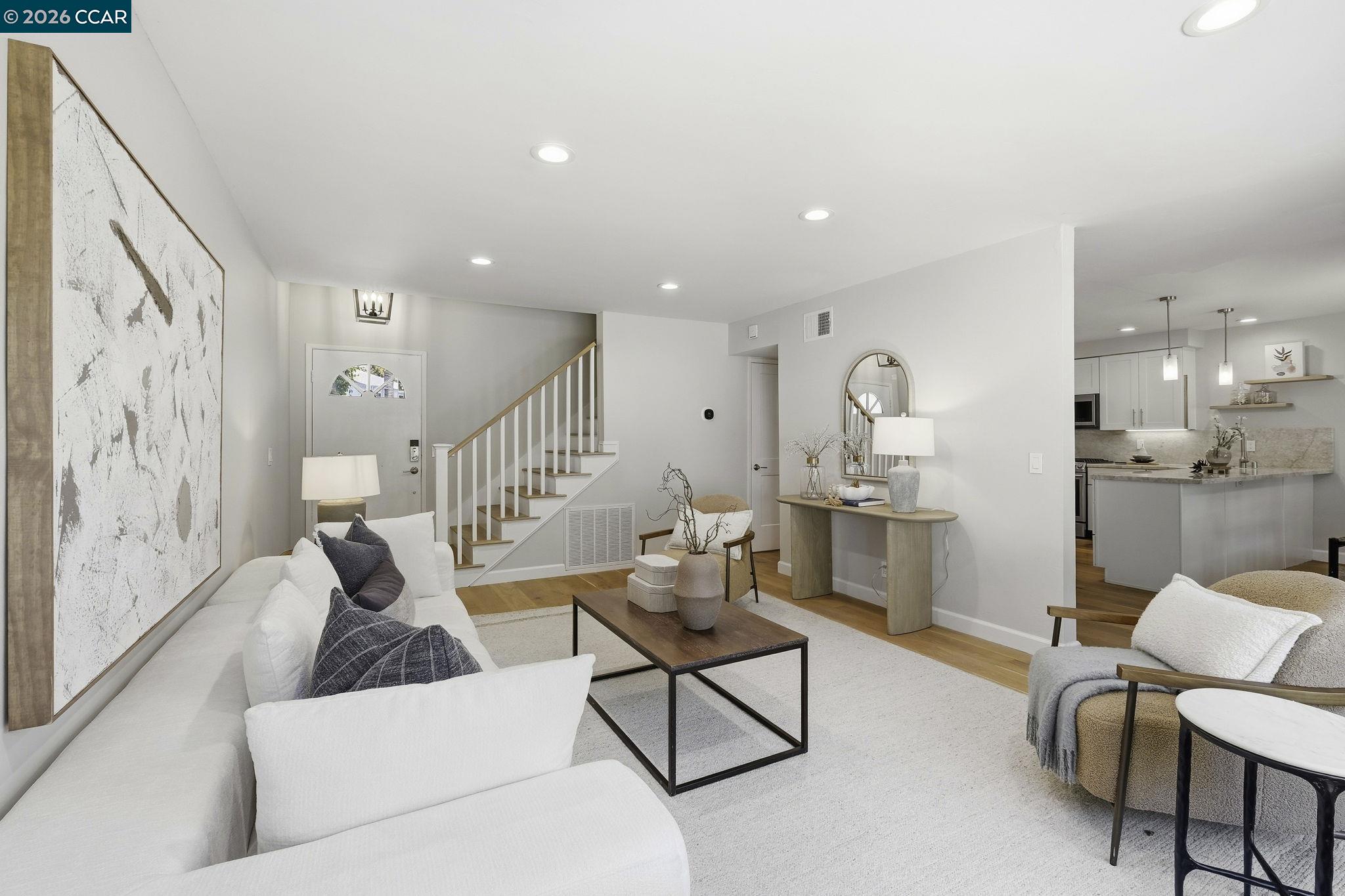 319 La Paz Court San Ramon, CA 94583 - Photo 3 of 32