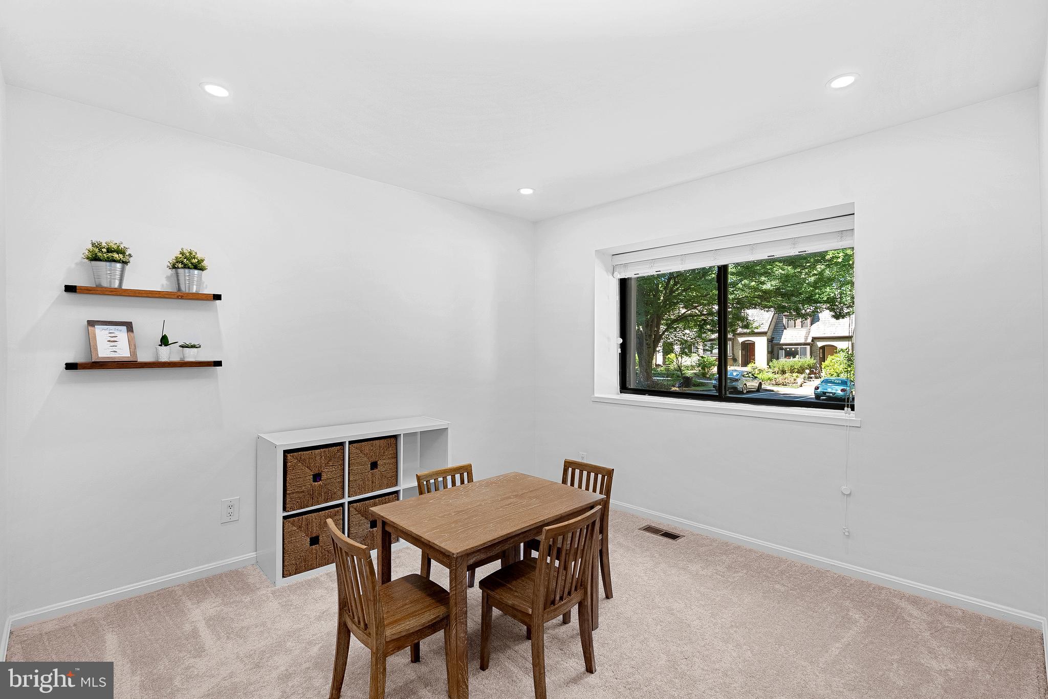 1629 Bentana Way Reston, VA 20190 - Photo 22 of 52 Gallery Image 22