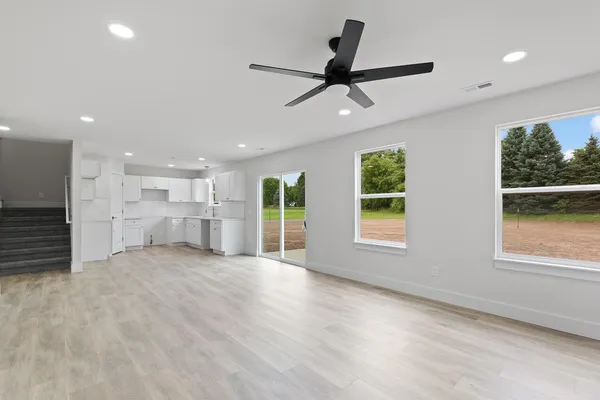 $295,300 | 3560 Clinton Way, Jackson, MI 49201