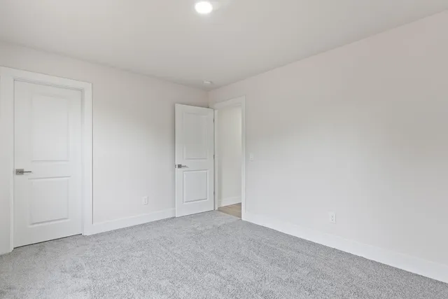 $295,300 | 2515 Clinton Way, Jackson, MI 49201