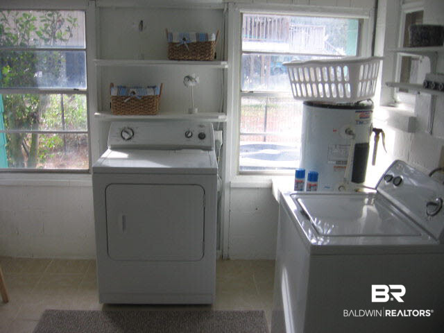 1719 Jackson Court Gulf Shores, AL 36542 - Photo 16 of 17 Laundry Room