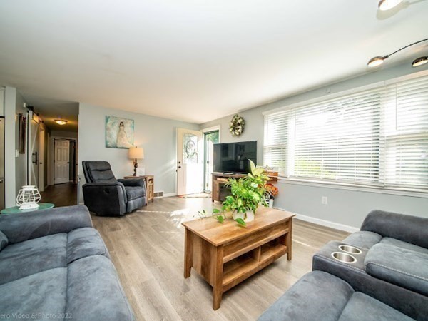 649 Middle Road Acushnet, MA 02743 - Photo 13 of 29