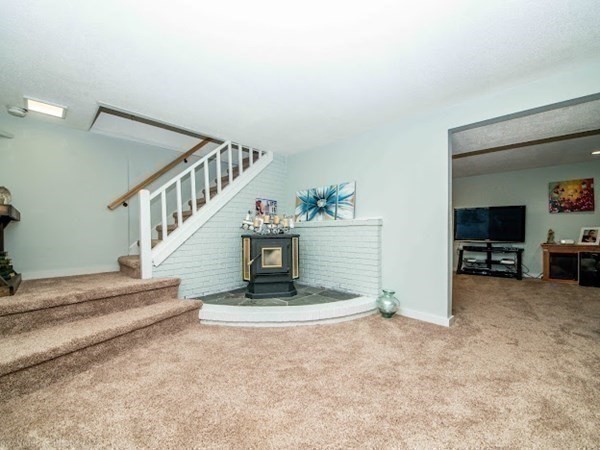 649 Middle Road Acushnet, MA 02743 - Photo 18 of 29