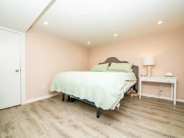 649 Middle Road Acushnet, MA 02743 - Photo 23 of 29