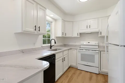 $495,000 | 90 Pine Hill Drive, Carrboro, NC 27510