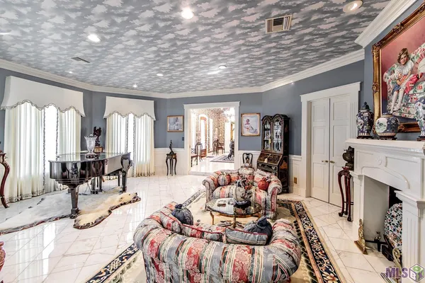 $1,650,000 | 444 Oak Alley Drive, Houma, LA 70360