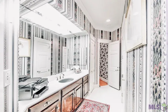 $1,650,000 | 444 Oak Alley Drive, Houma, LA 70360