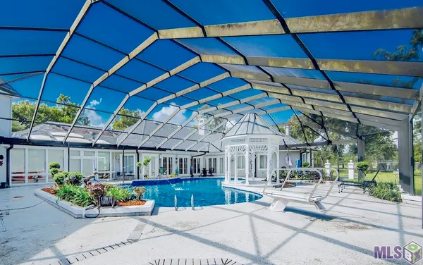 $1,650,000 | 444 Oak Alley Drive, Houma, LA 70360