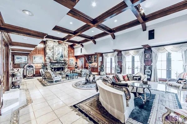 $1,650,000 | 444 Oak Alley Drive, Houma, LA 70360