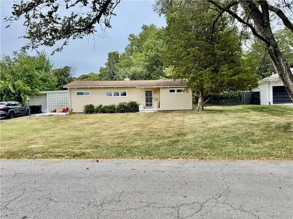 $1,519,000 | 117 Melody Lane, Belton, MO 64012