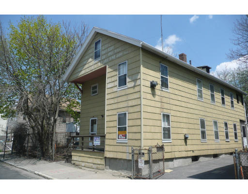 25 Lyon Street Worcester, MA 01604 - Photo 1 of 4 Gallery Image 1