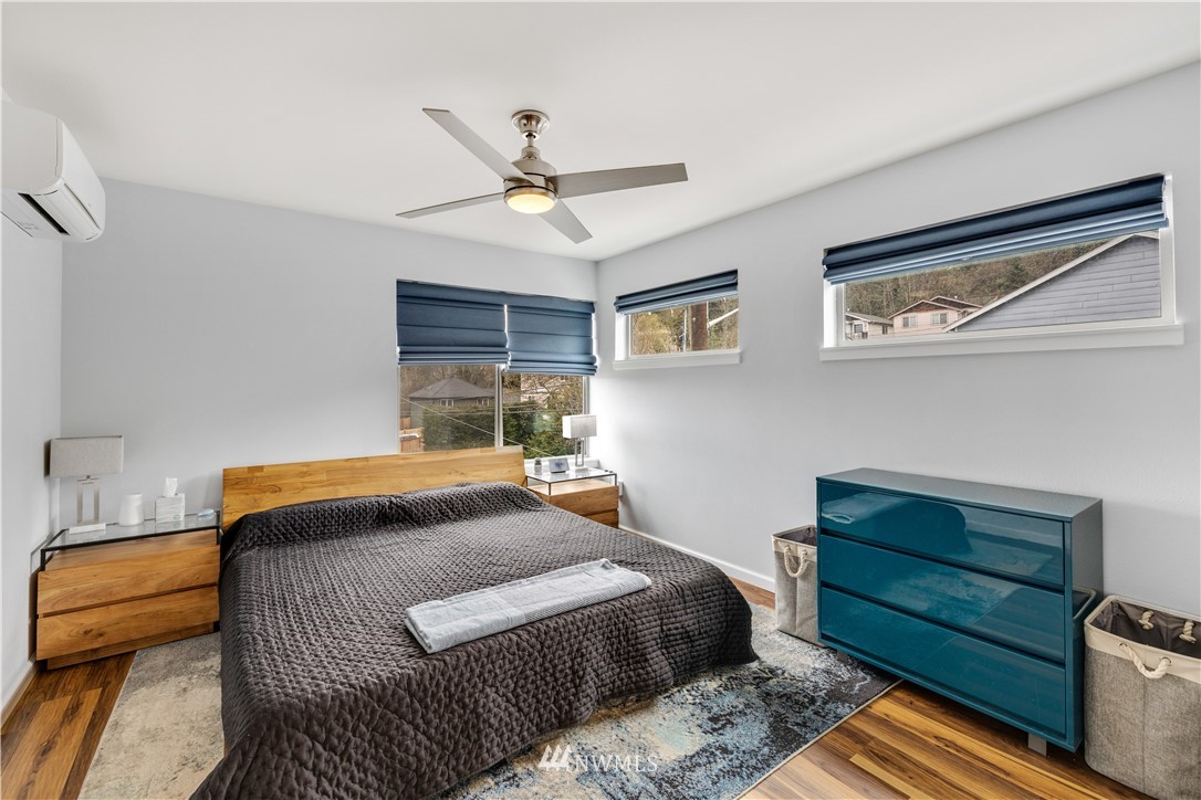 5206 Delridge Way Southwest, Unit E Seattle, WA 98106 - Photo 17 of 28 Gallery Image 17