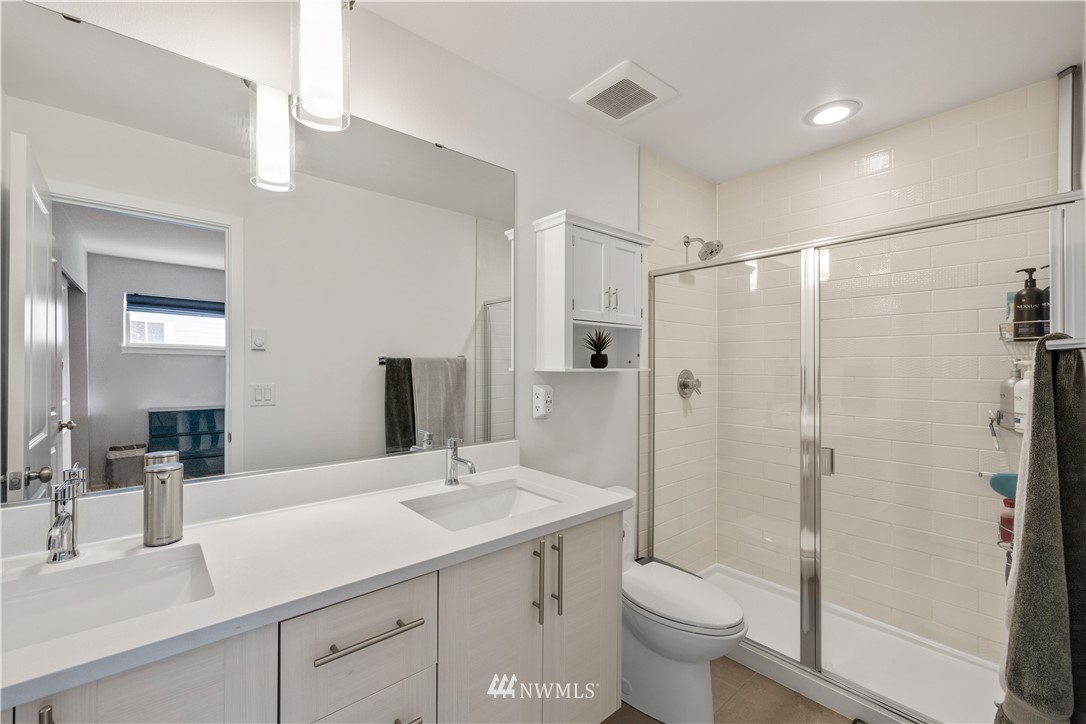 5206 Delridge Way Southwest, Unit E Seattle, WA 98106 - Photo 18 of 28 Gallery Image 18