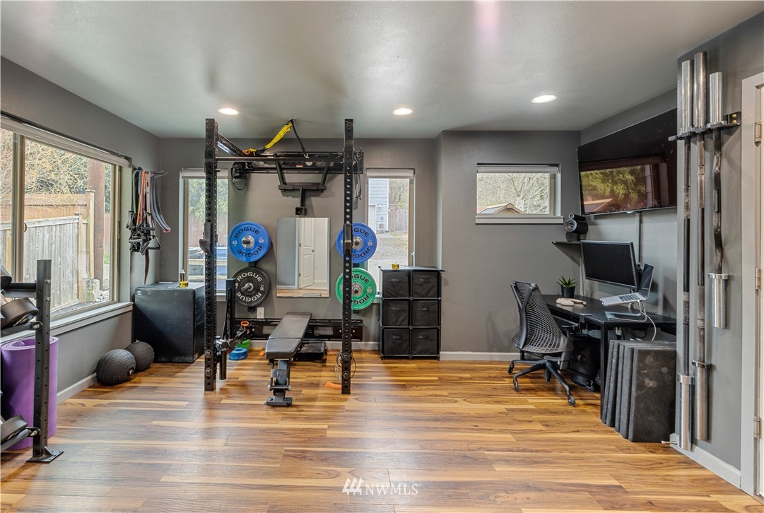 5206 Delridge Way Southwest, Unit E Seattle, WA 98106 - Photo 4 of 28 Gallery Image 4