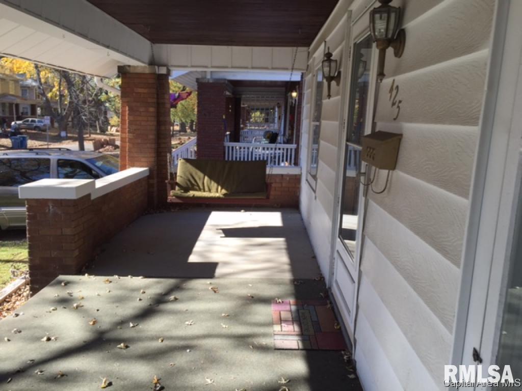 425 West Cook Street Springfield, IL 62704 - Photo 2 of 18