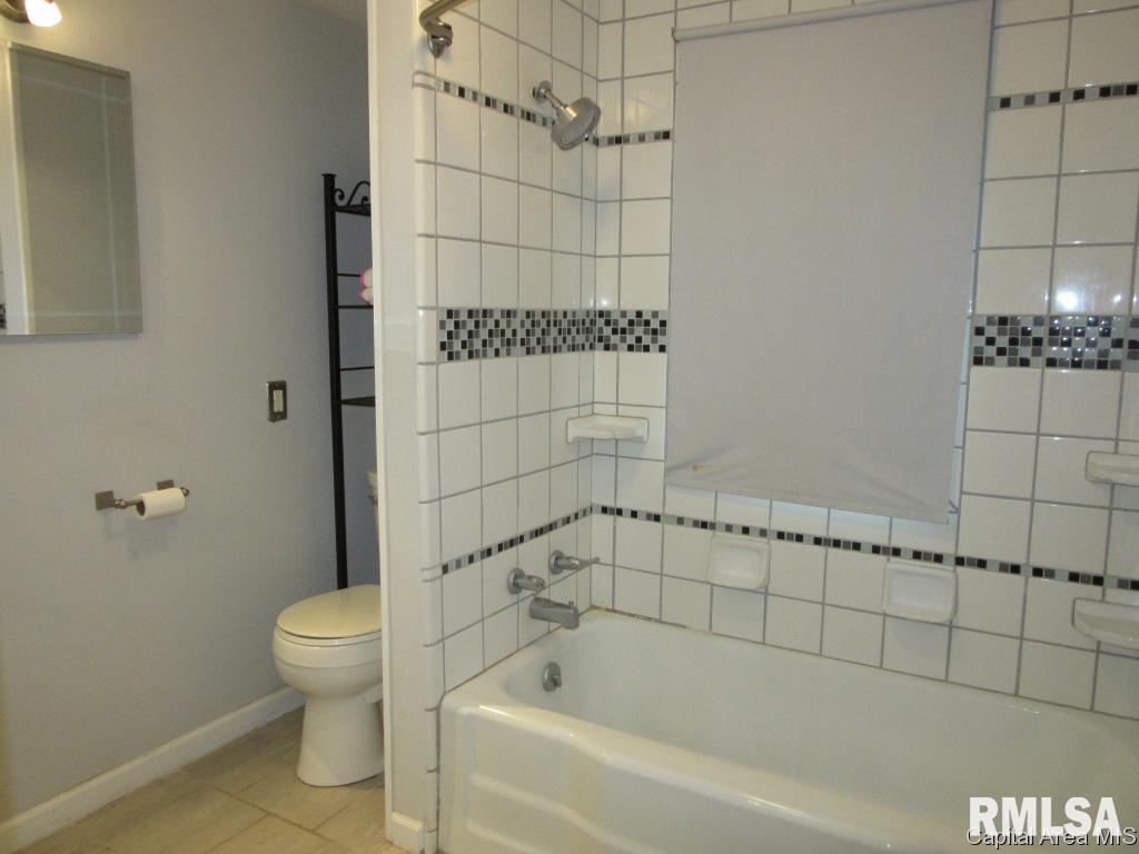 425 West Cook Street Springfield, IL 62704 - Photo 15 of 18