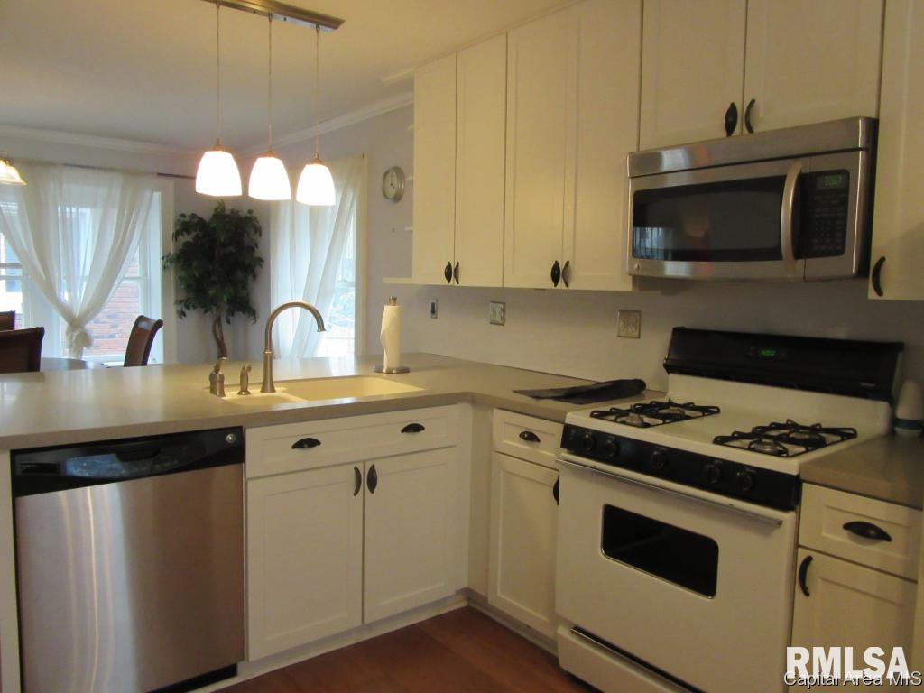 425 West Cook Street Springfield, IL 62704 - Photo 10 of 18