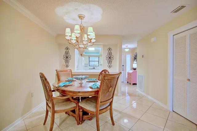 $198,900 | 2025 Sylvester Road, Unit H2, Lakeland, FL 33803