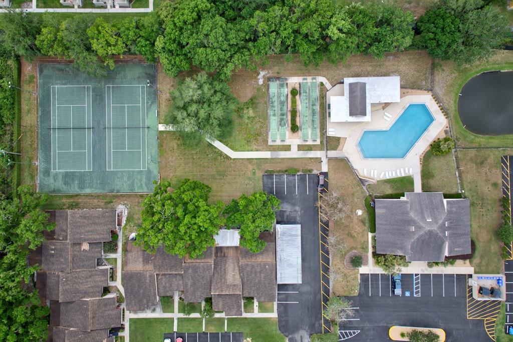 2025 Sylvester Road, Unit H2 Lakeland, FL 33803 - Photo 57 of 59 an aerial view of multiple house