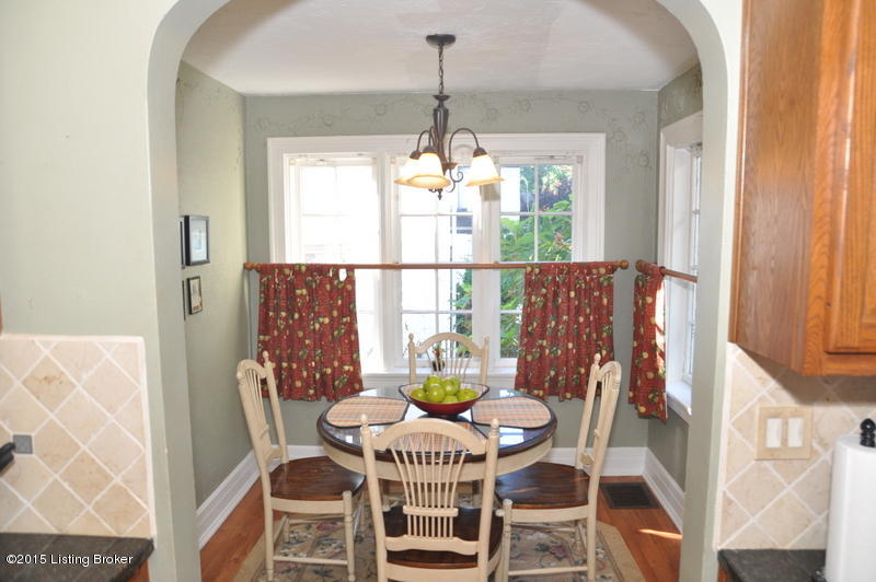 2372 Valley Vista Road Louisville, KY 40205 - Photo 22 of 59 DSC_0043