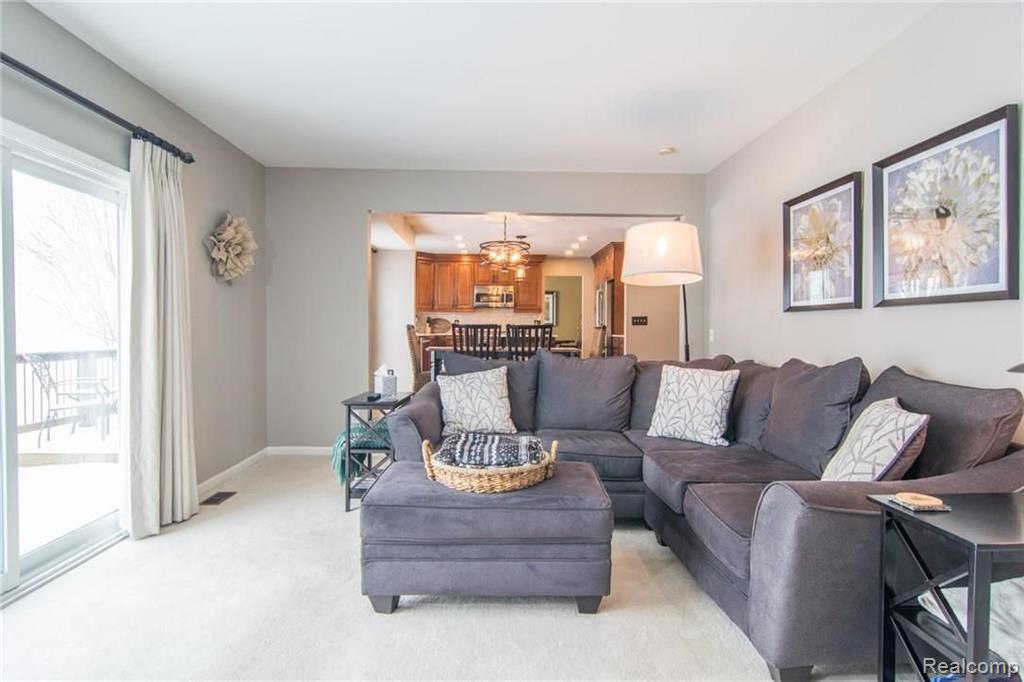 3149 Courtfield Drive Rochester Hills, MI 48309 - Photo 17 of 58